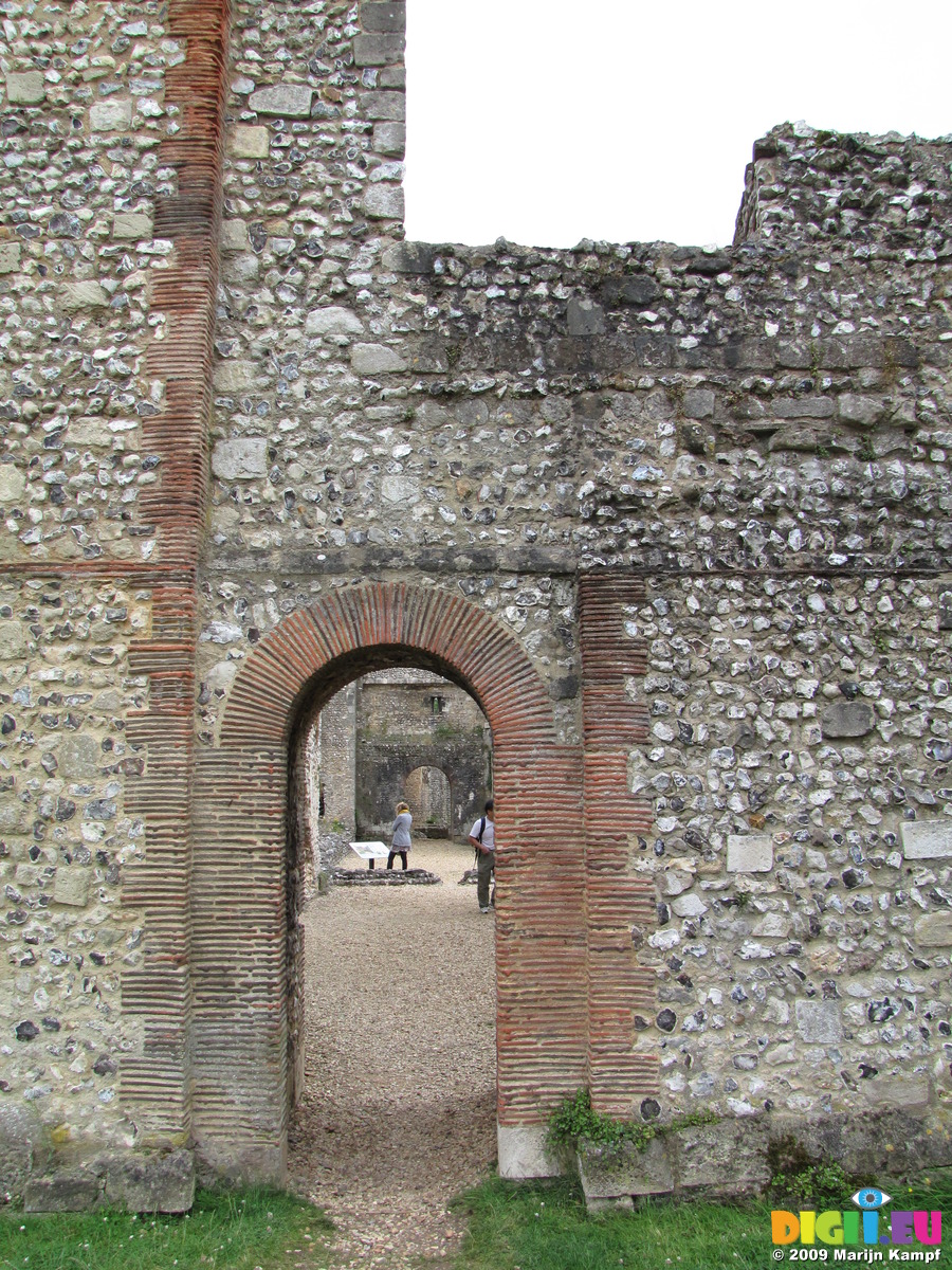 SX07735 Restored corner and arch stones Wolvesy Castle, Winchester